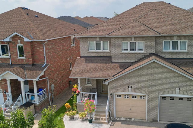 38 Blackthorn Drive