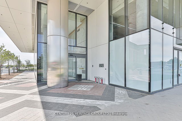 2203 - 950 PORTAGE Parkway