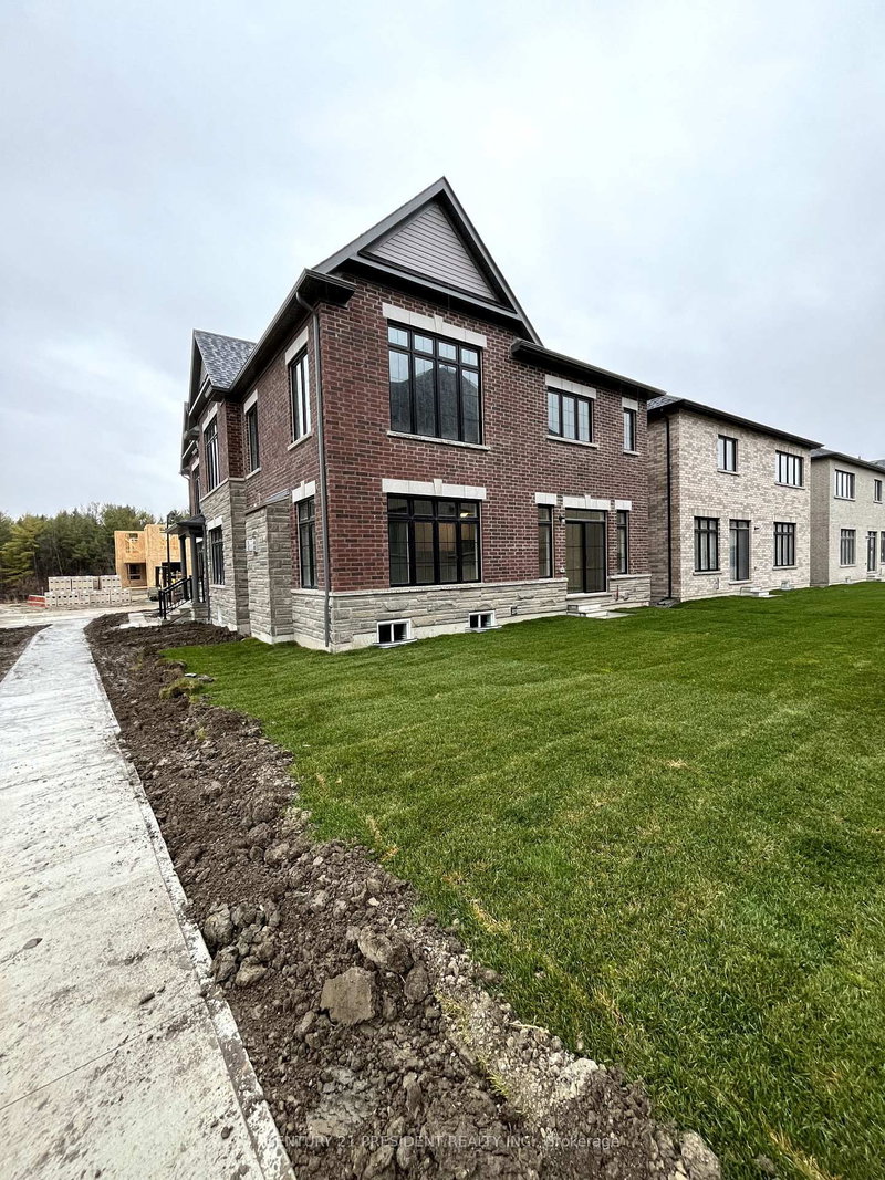 130 Wraggs Rd, Bradford West Gwillimbury, L3Z 4N2 | Image 2