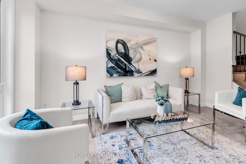 84 Stauffer Cres, Markham, L6B 1R1 | Image 3