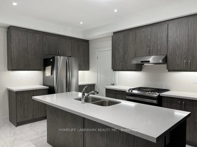 91 Angus Morton Crescent