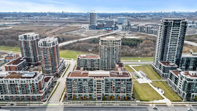 108 - 28 UPTOWN Drive