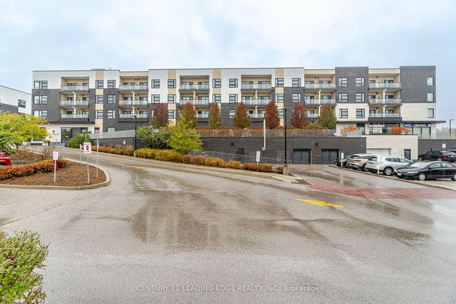 215 - 555 William Graham Drive