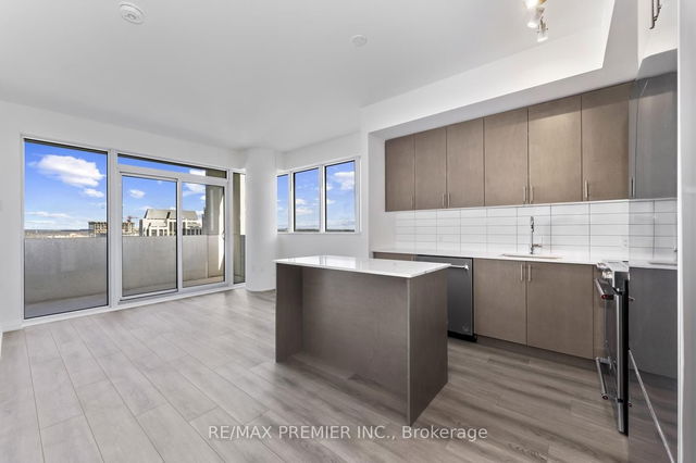 2011 - 9000 Jane Street