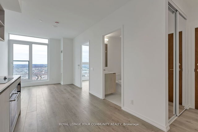PH12 - 1000 Portage Parkway