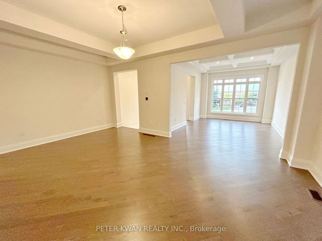 133 HILLSVIEW Drive