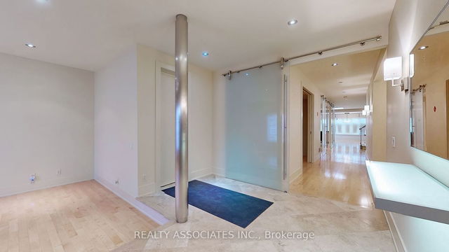 22 Ormsby Court