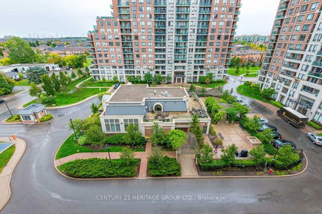 412 - 350 Red Maple Road