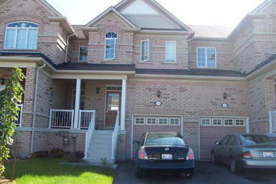 Townhouse sold at 187 Kirkvalley Crescent, Aurora, Ontario, L4G7S4 - Bayview Wellington - MLS: N734192