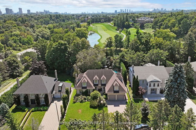 4 Waterloo Court