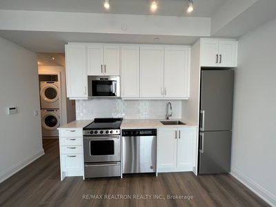 Unit 1105 — 20 Gatineau Dr, Vaughan - Beverley Glen image-0-2