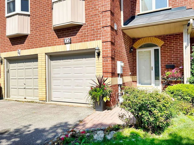 32 Pairash Avenue