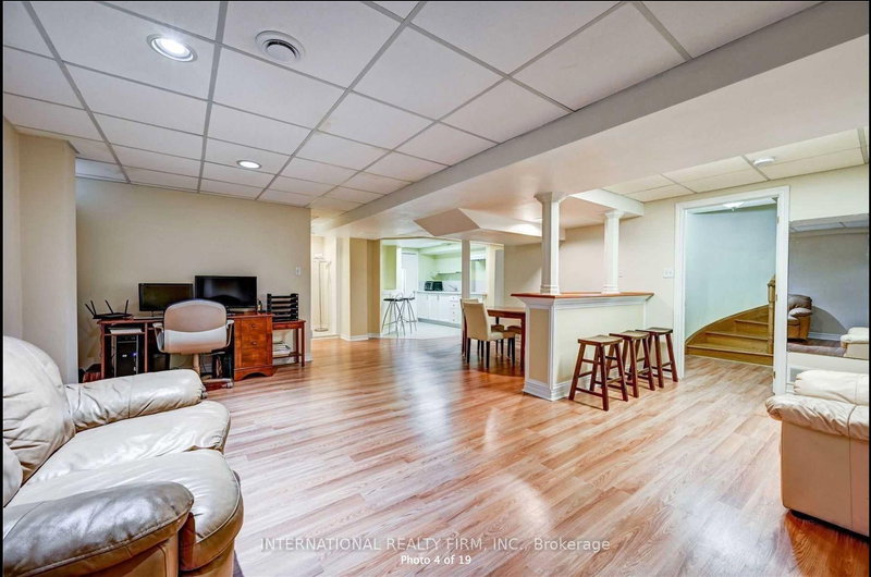 BSMT - 192 Canyon Hill Ave, Richmond Hill, L4C 0R3 | Image 3
