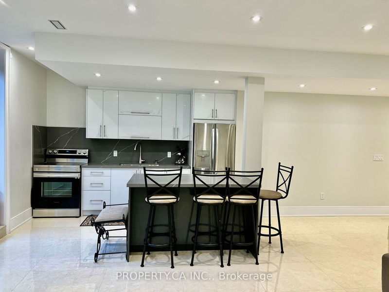 home for lease on 176 Rumble Avenue N