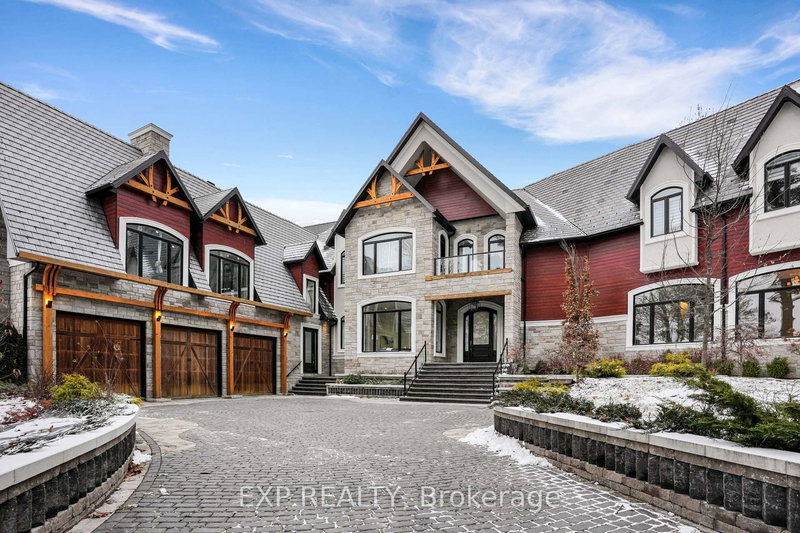 15 Glenview Heights Lane, King, L3Y 4V9 | Image 2