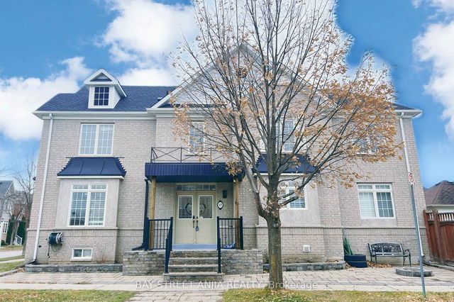 17 Lindcrest Manor