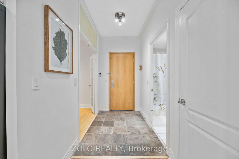 105 - 62 Suncrest Blvd, Markham, L3T 7Y6 | Image 3