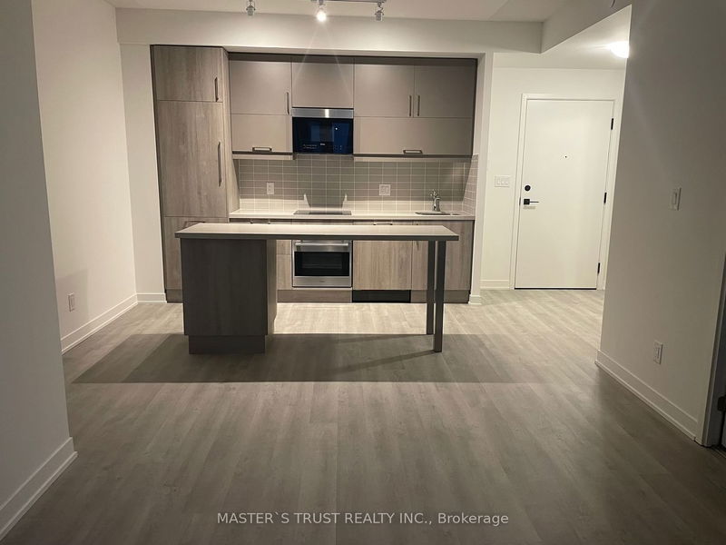home for lease on A729-8119 Birchmount Road
