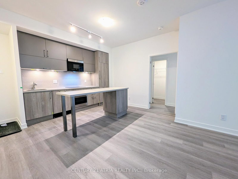 A835 - 8119 Birchmount Rd, Markham, L6G 0H5 | Image 3