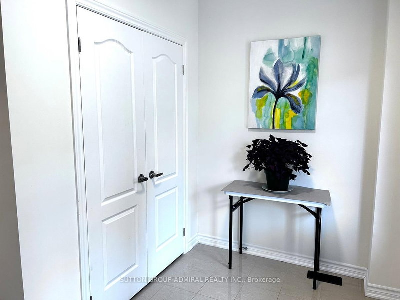 81 Livante Crt, Markham, L6C 1J9 | Image 3