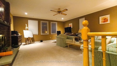 Upper Level leased at Upper-11 Marion Crescent, Markham, Ontario, L3P 6E8 - Raymerville - MLS: N7366176