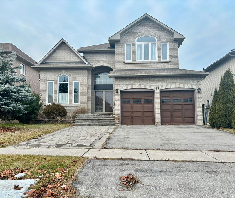 home for lease on 79 Boxwood Crescent