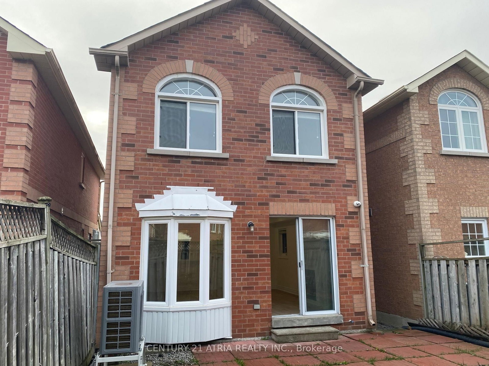 Listing Image 40