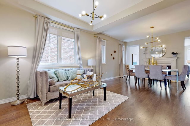 10 Grace Lake Court