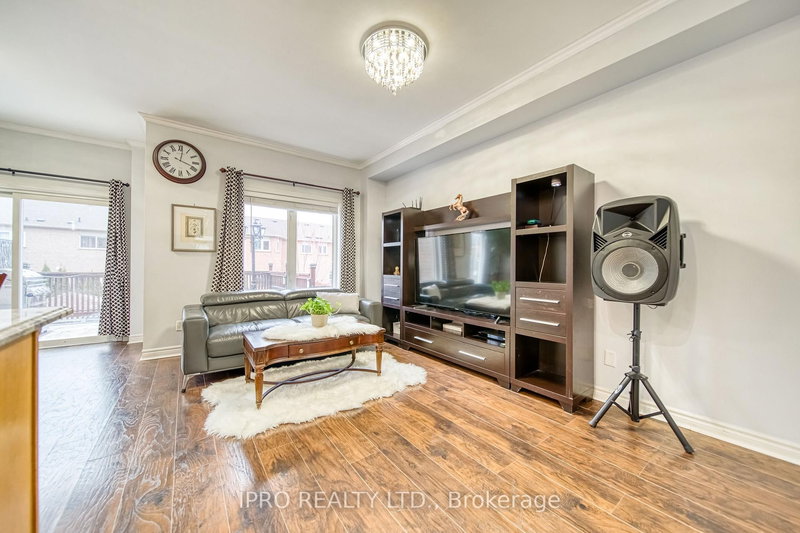 32 Arco Circ, Vaughan, L6A 3Z7 | Image 3