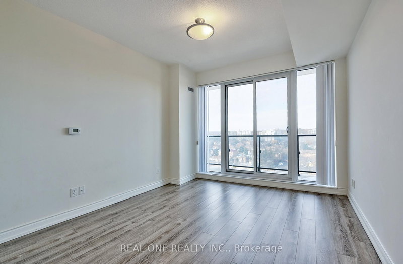 1109A - 9608 Yonge St, Richmond Hill, L4C 1V6 | Image 3
