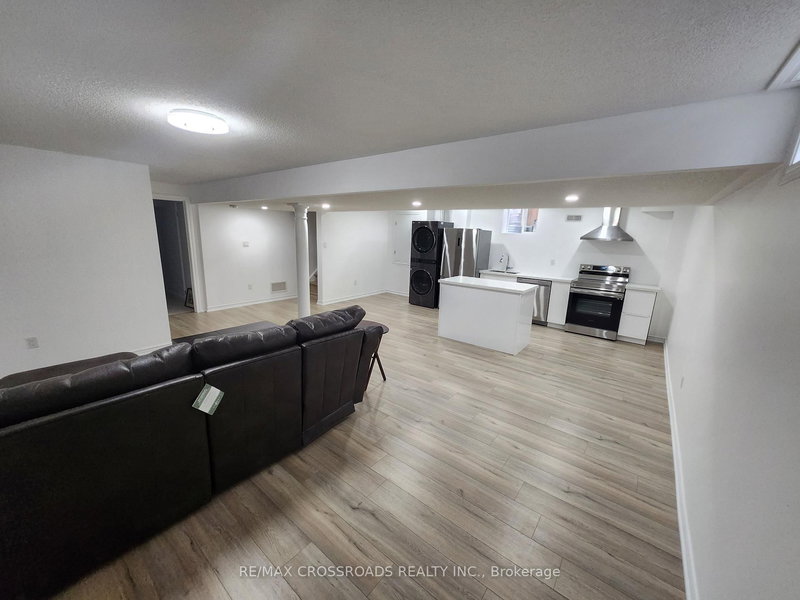 Lower - 1280 Bardeau St, Innisfil, L0L 1W0 | Image 3