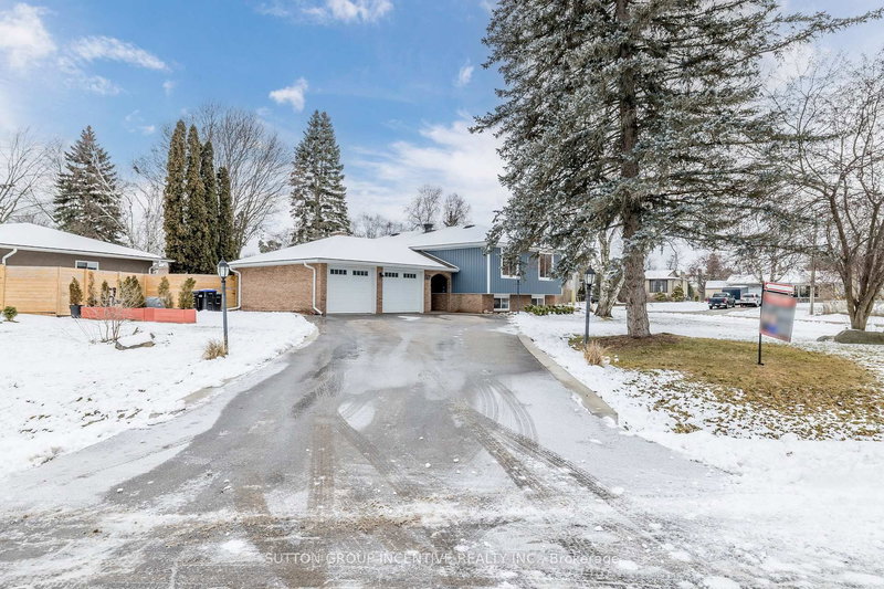 50 Marine Dr, Innisfil, L0L 1R0 | Image 2