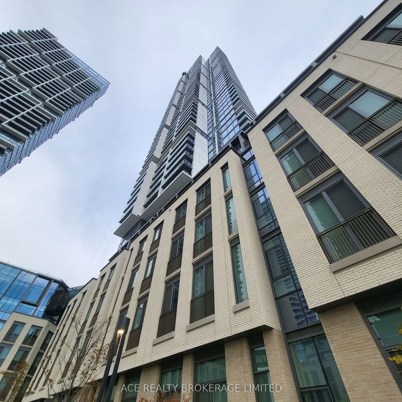 home for lease on 5505-7890 Jane Street