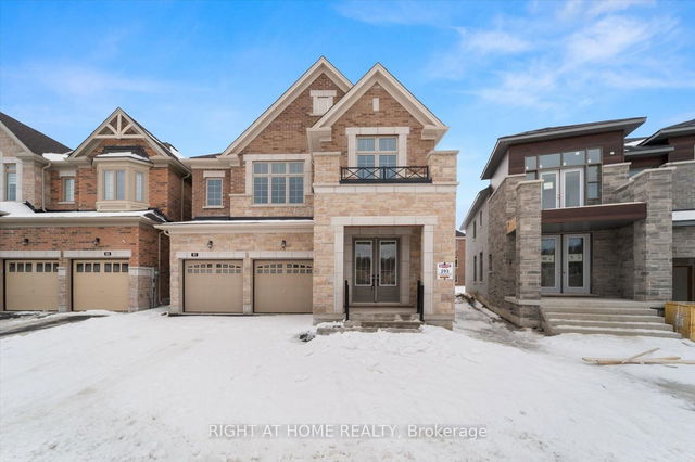 51 Bowline Vista Street