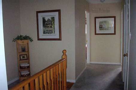 31A South Balsam St, Uxbridge, L9P1V2 | Image 2