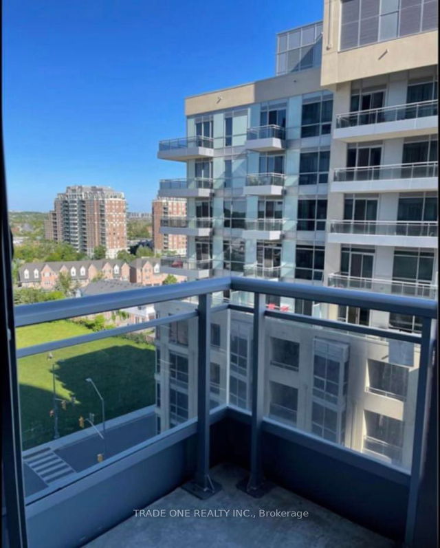 908 - 9205 Yonge Street E