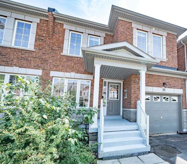 11 Westcliffe Crescent