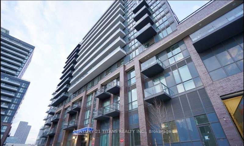 103 - 60 Honeycrisp Cres, Vaughan, L4K 0N5 | Image 3