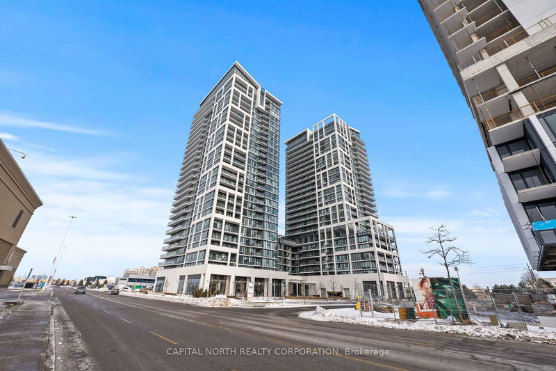 home for lease on Ph218-9000 Jane Street