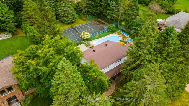43 Iroquois Drive