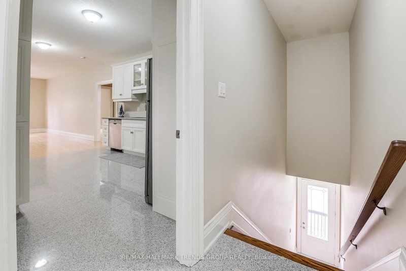 A - 13086 Keele St, King, L7B 1G1 | Image 2