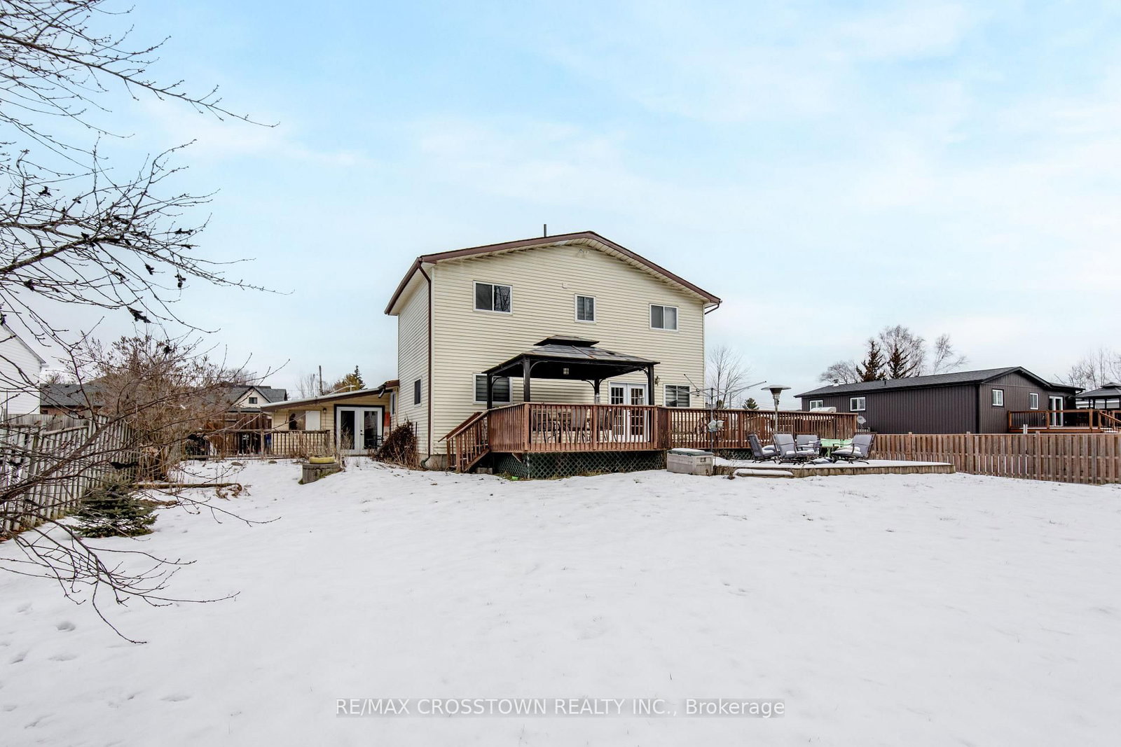 Listing Image 5