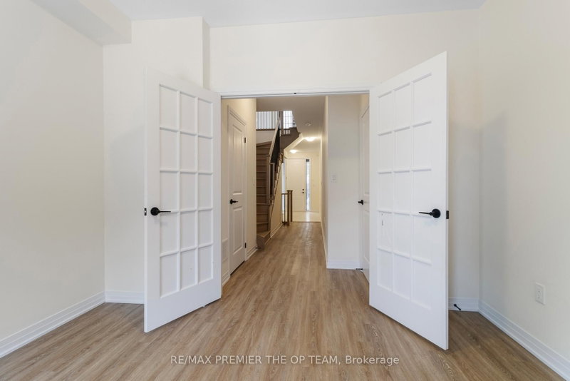 Room2