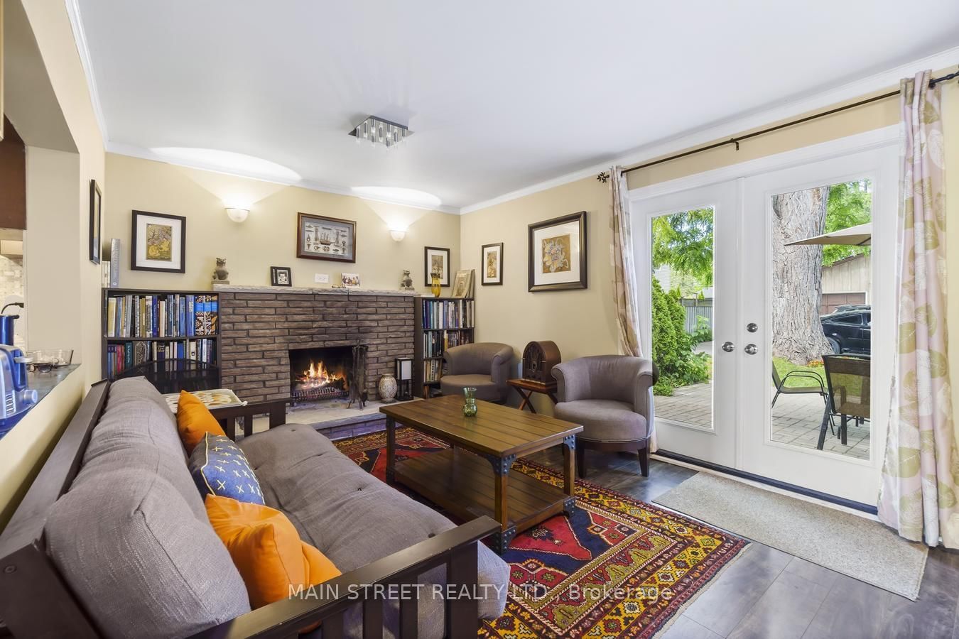 Listing Image 12