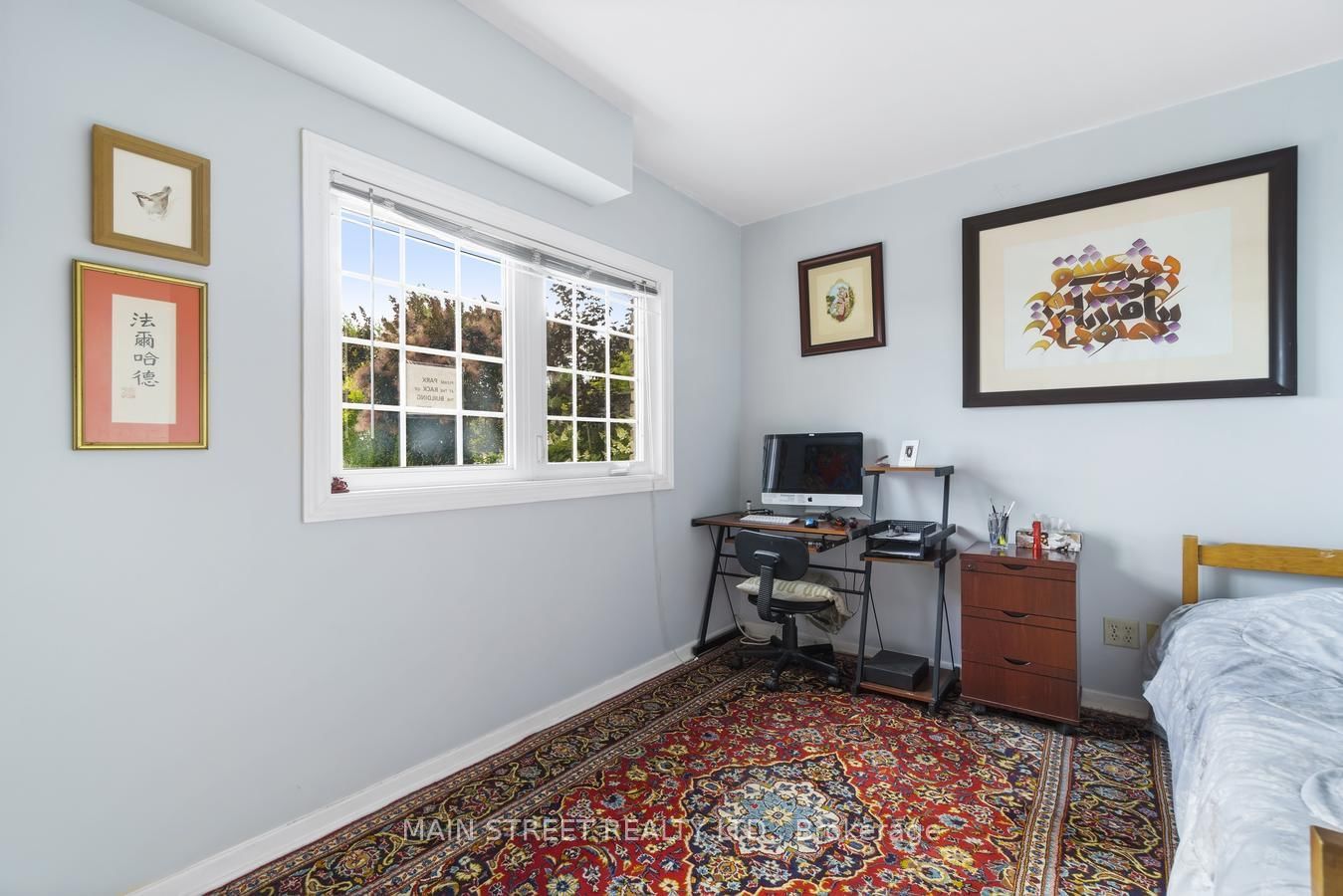Listing Image 5