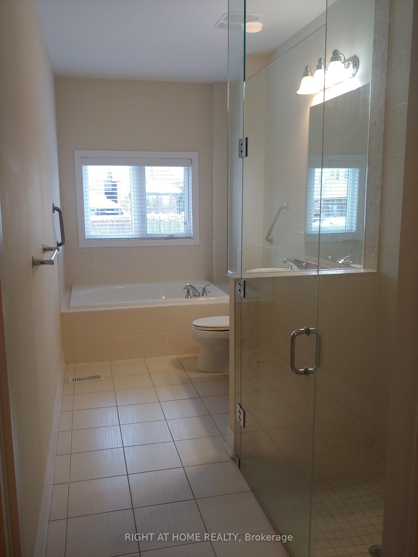 93 Alex Campbell Crescent - Photo 12