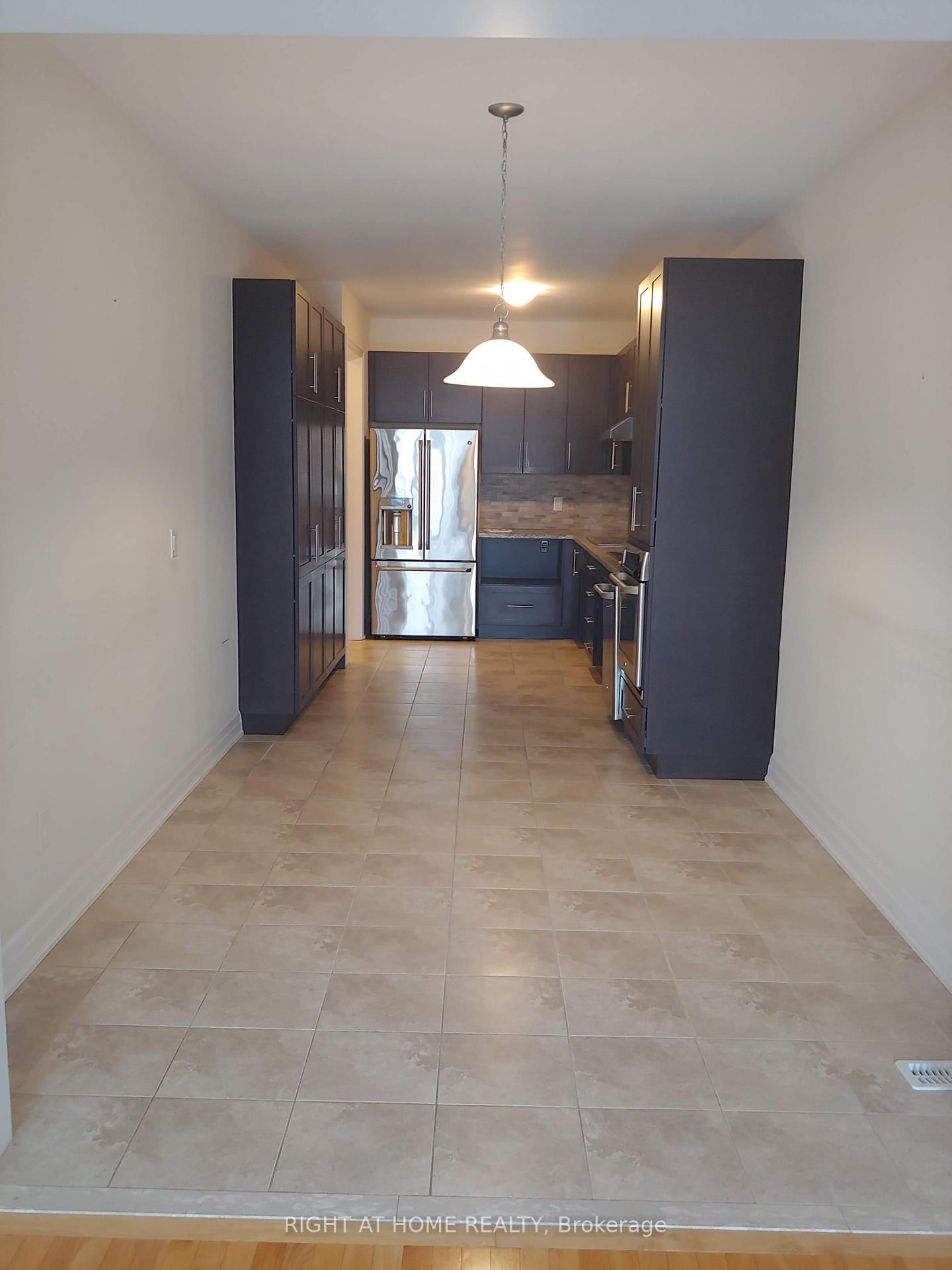 93 Alex Campbell Crescent - Photo 13