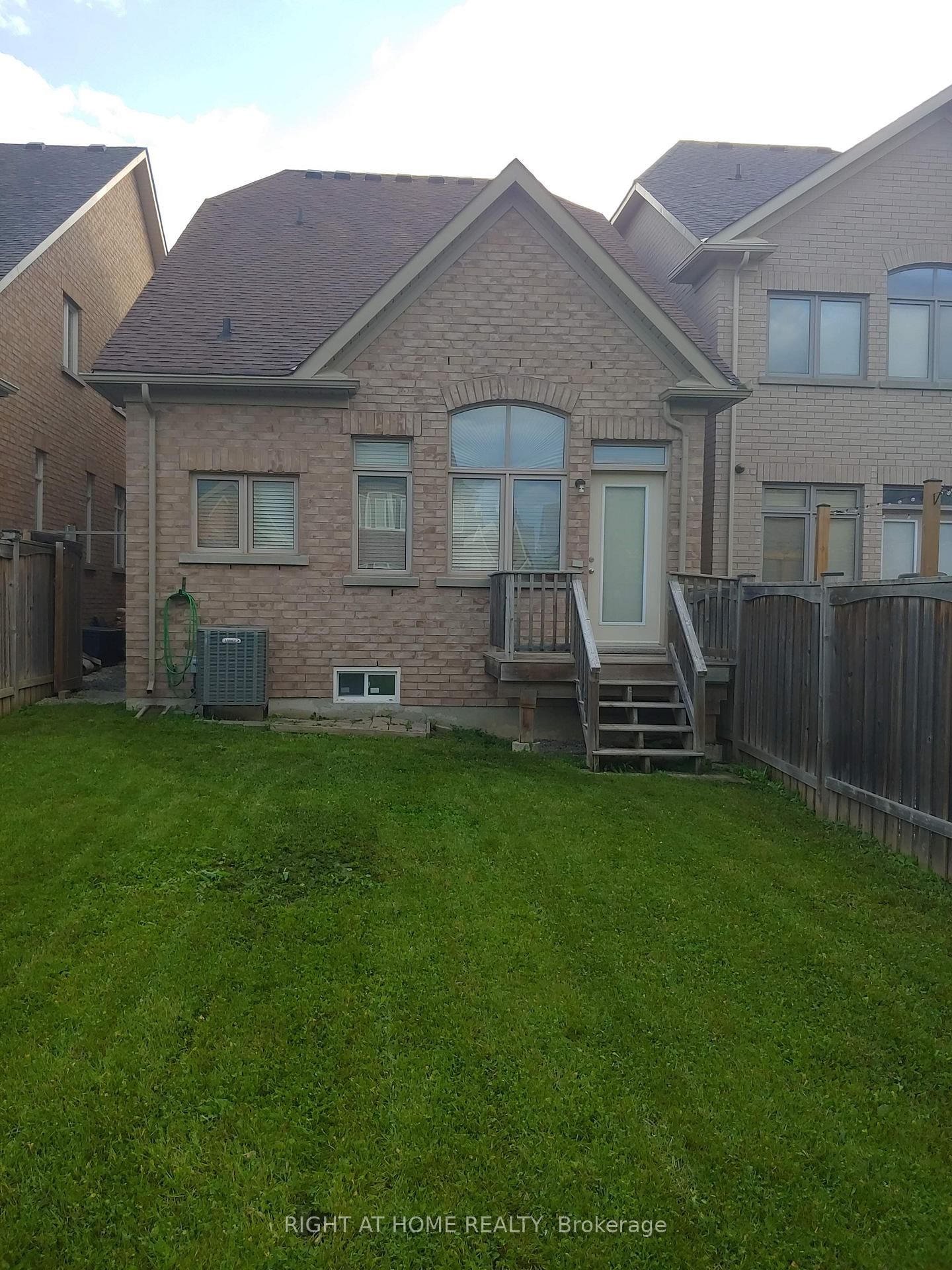 93 Alex Campbell Crescent - Photo 27