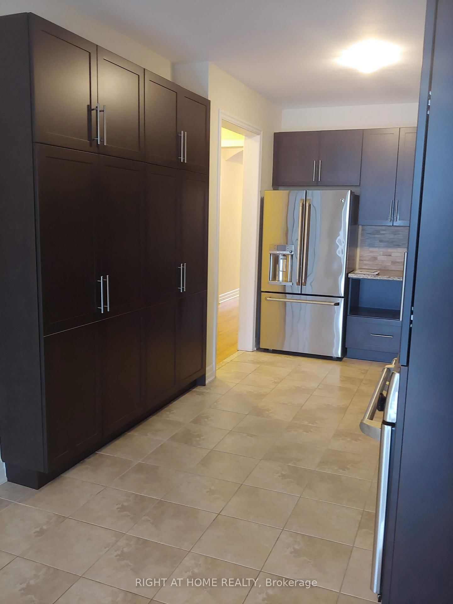 93 Alex Campbell Crescent - Photo 7