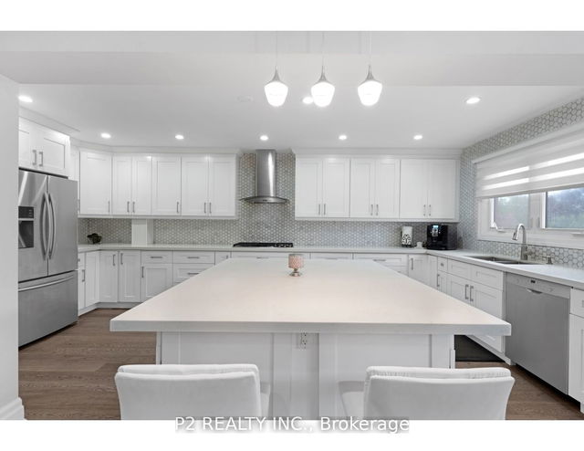 249 Ridgefield Crescent